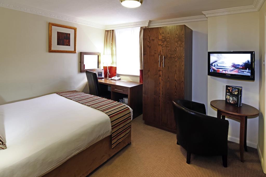 Wolverhampton Goldthorn Hotel Esterno foto