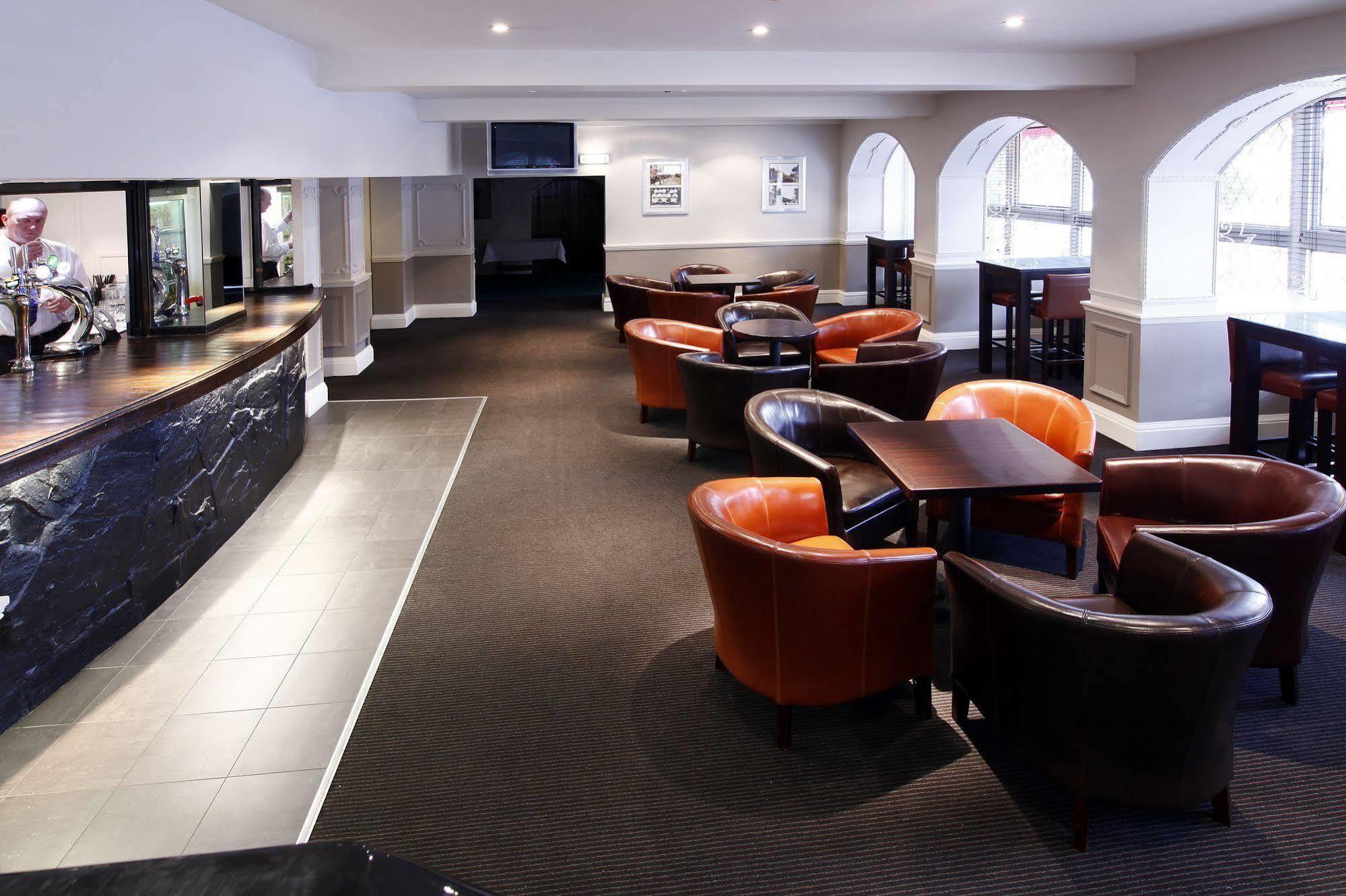 Wolverhampton Goldthorn Hotel Esterno foto