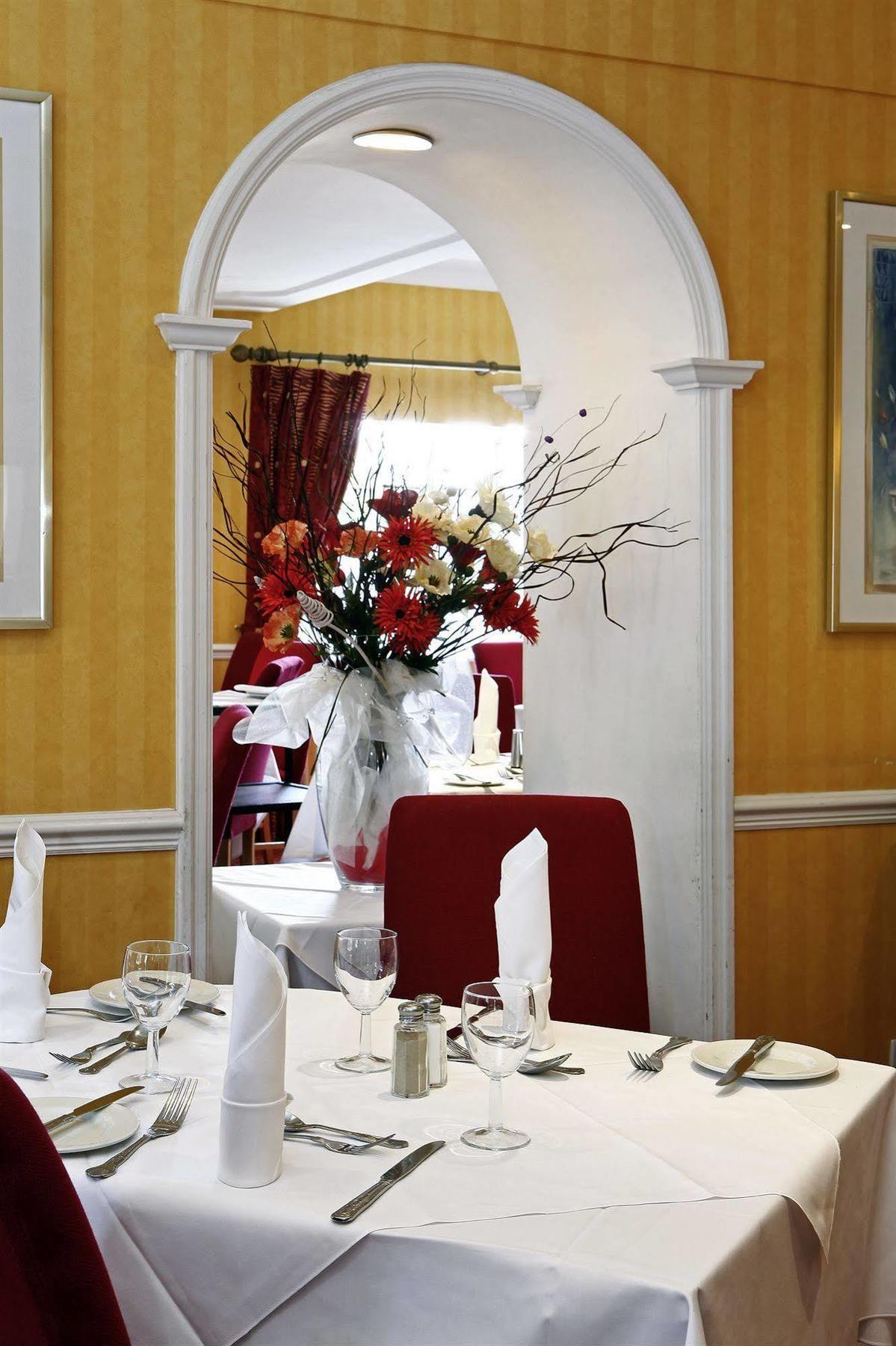 Wolverhampton Goldthorn Hotel Esterno foto